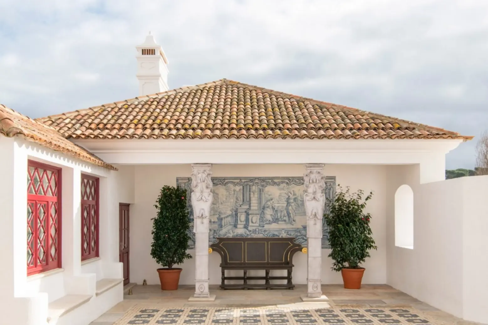 Hotel Vermelho boutique hotels Europe2