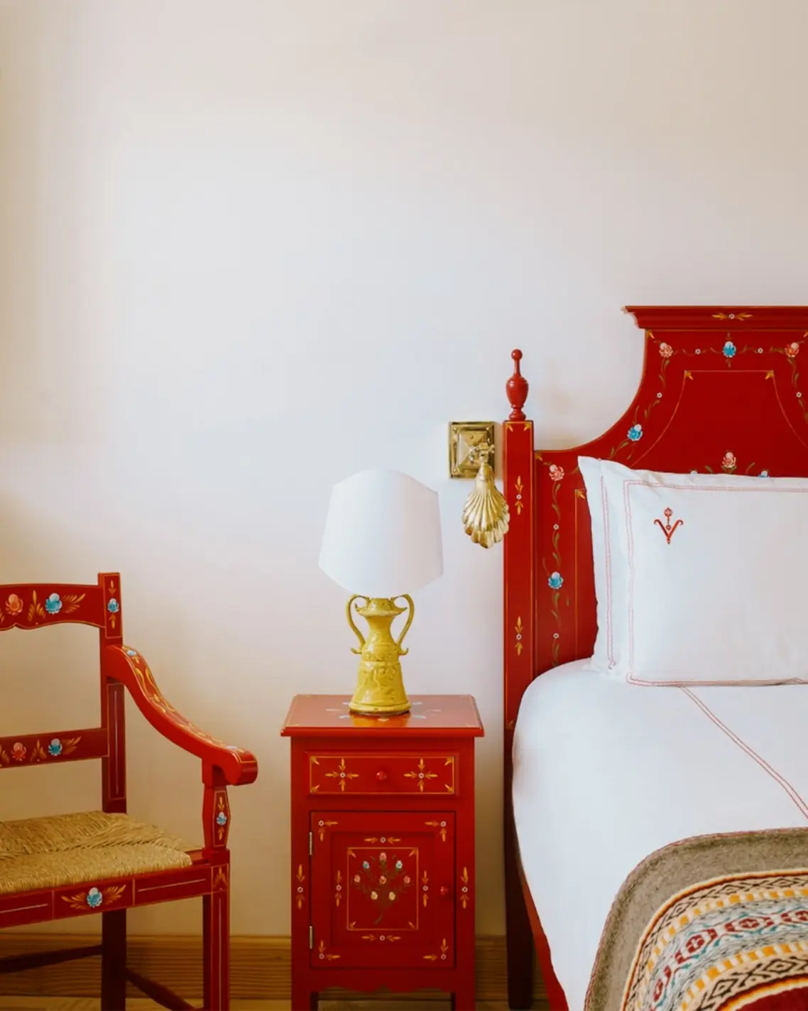 Hotel Vermelho boutique hotels Europe Red furniture