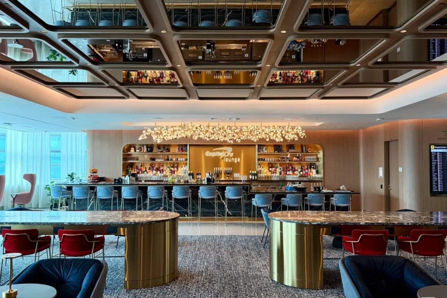 Best Luxury Airport Lounges North America's Art of Mood 2