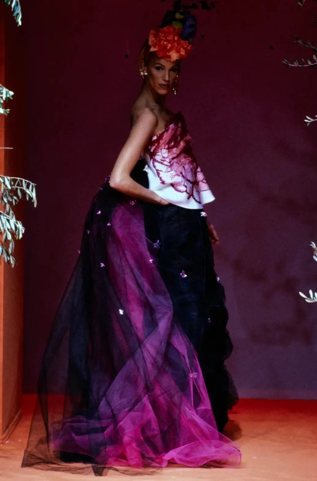 The Bustle Silhouette 1