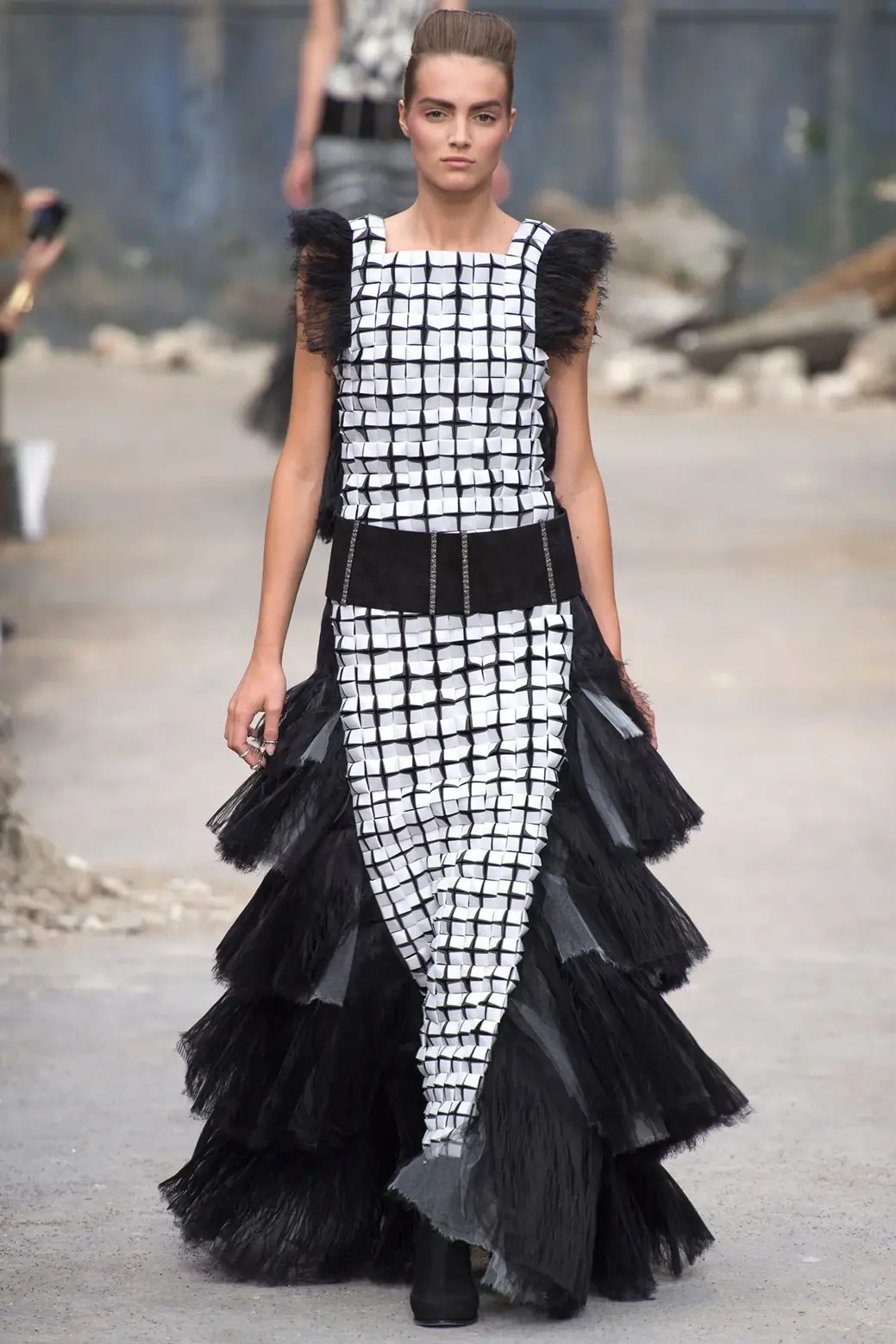 The Bustle Silhouette 3