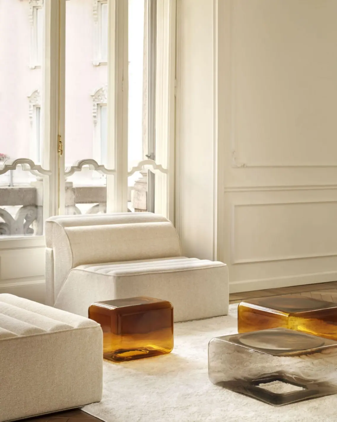 Contemporary glass design luxury home decor3