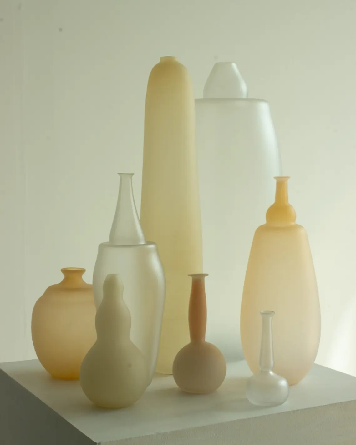 Contemporary glass design luxury home decor2