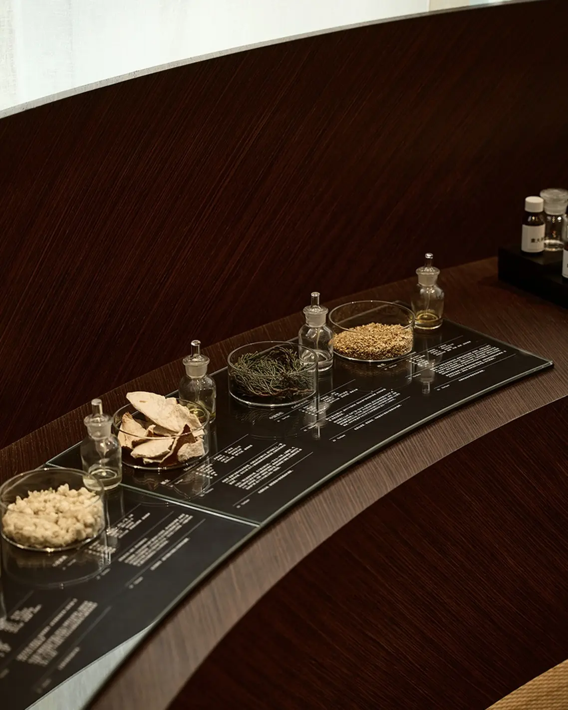 To Summer Perfume Explorative Scents