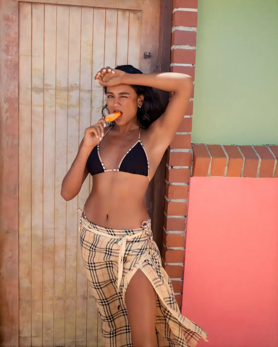 Burberry High Summer 2026 a