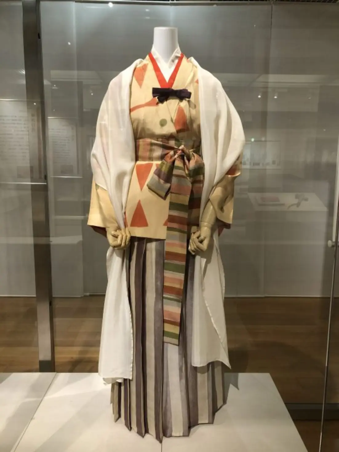 The Kimono’s Hypnotic History 1