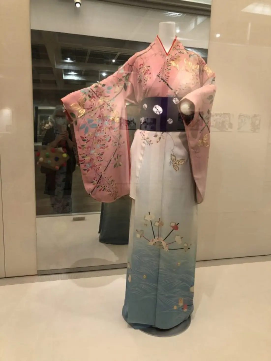 The Kimono’s Hypnotic History 5