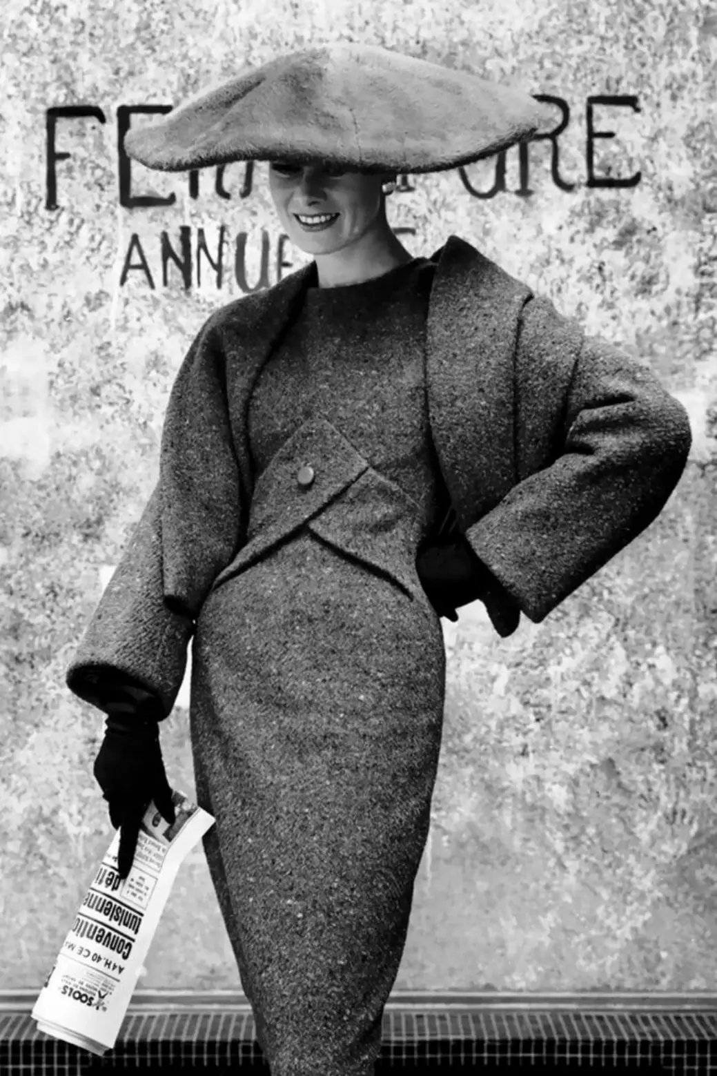 Christian Dior Y-line