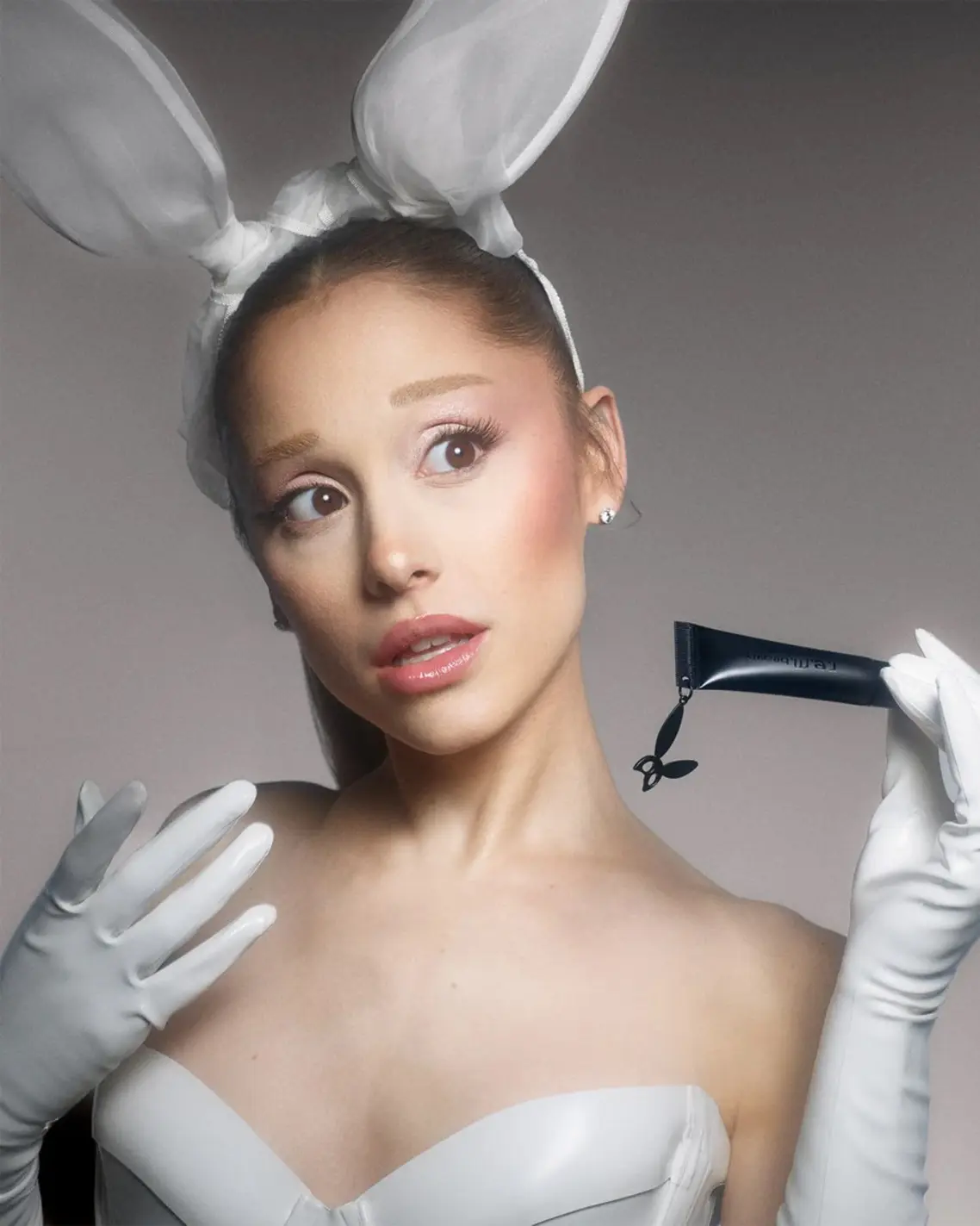 Ari for Dangerous Woman Collection