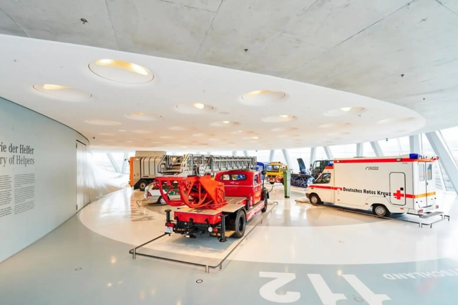 Mercedes-Benz Museum 2