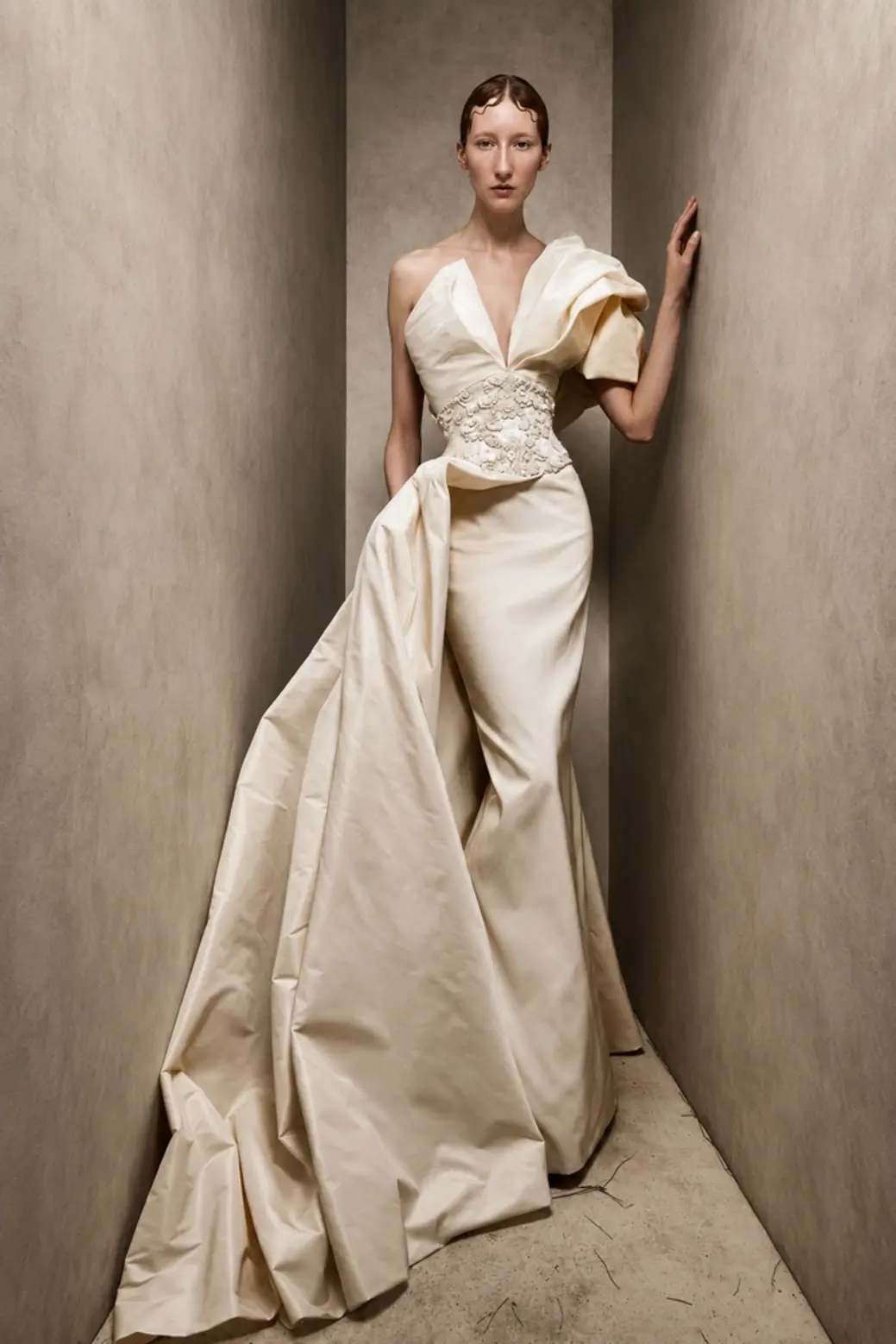 Asymmetric Silhouette 1