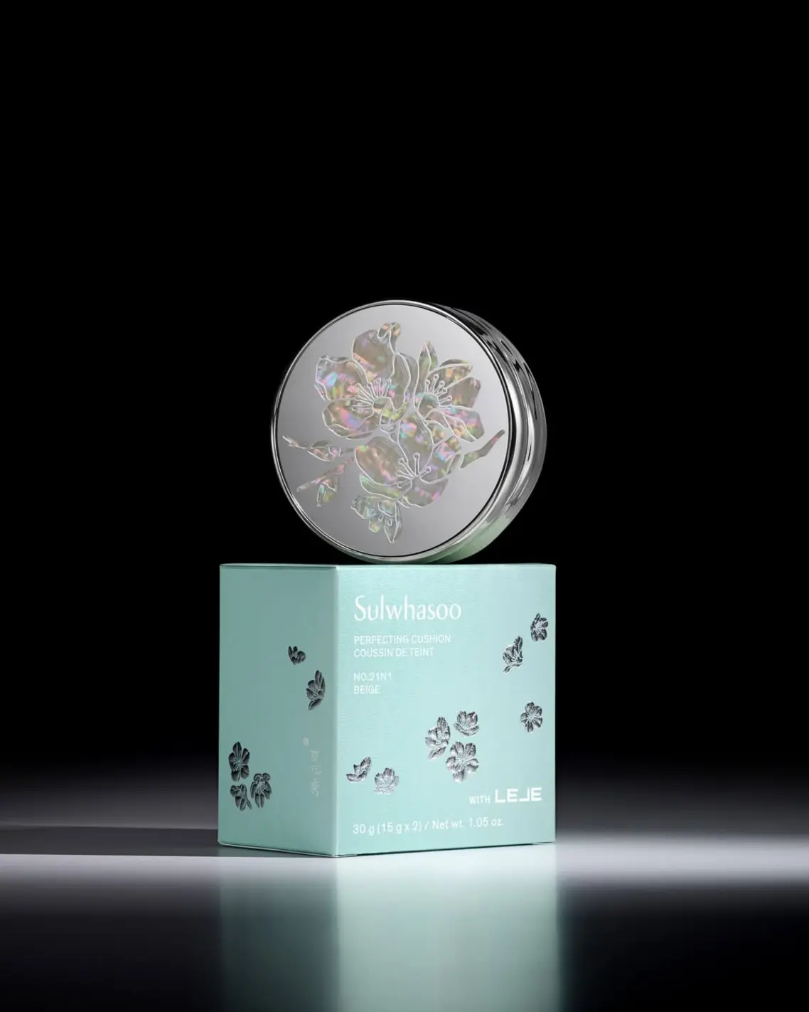Sulwhasoo x LEJE Mother-of-Pearl Compact
