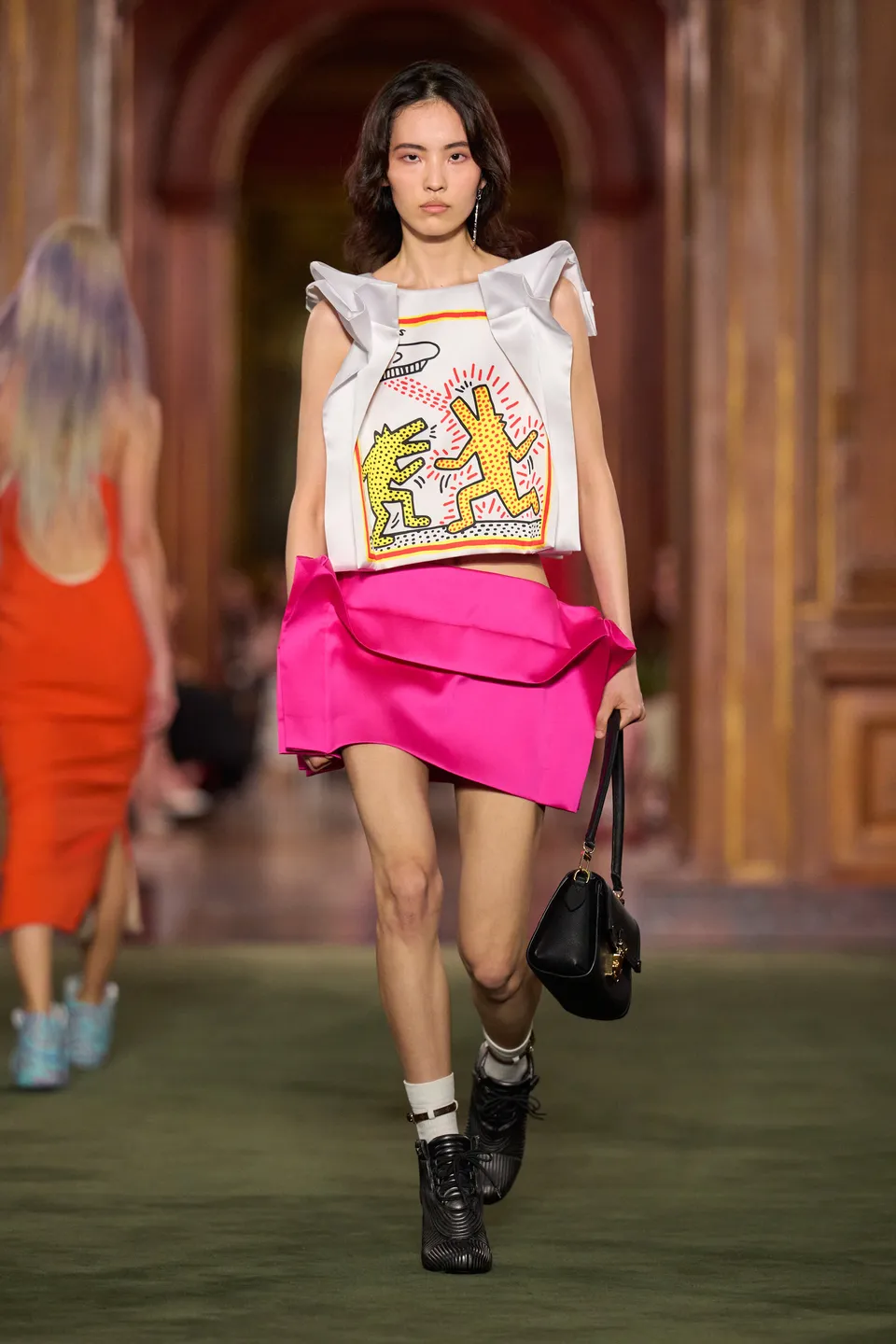 Louis Vuitton Cruise 2027 4