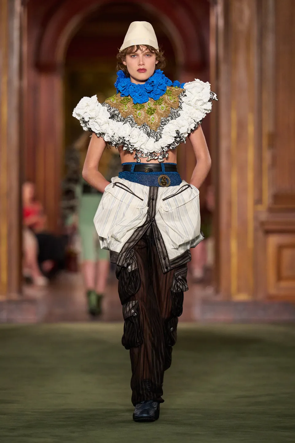Louis Vuitton Cruise 2027 9