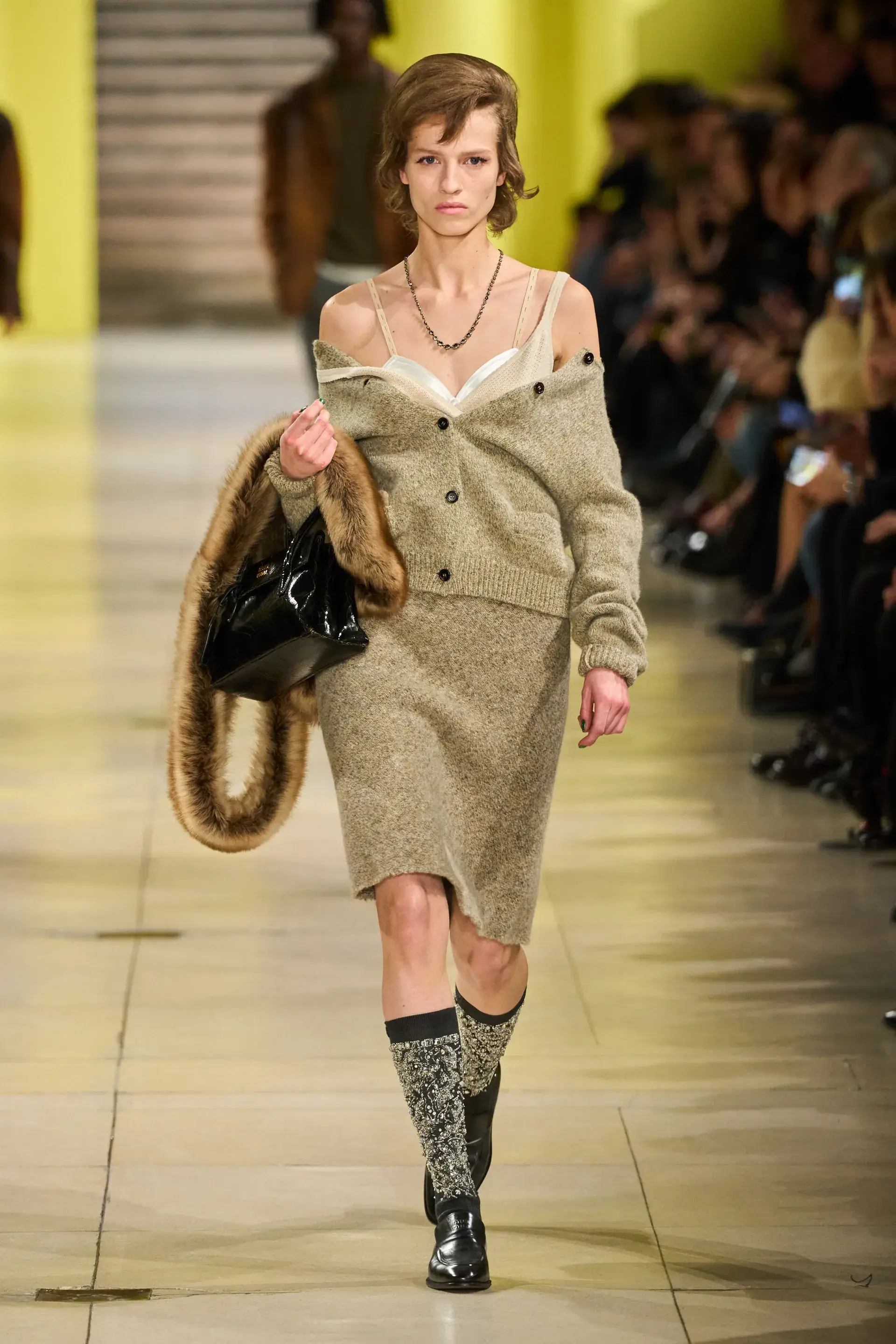 50s style runway 789