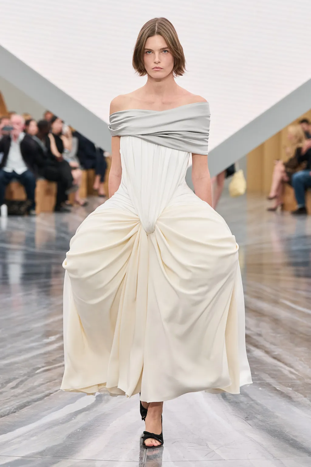 50s style runway 3