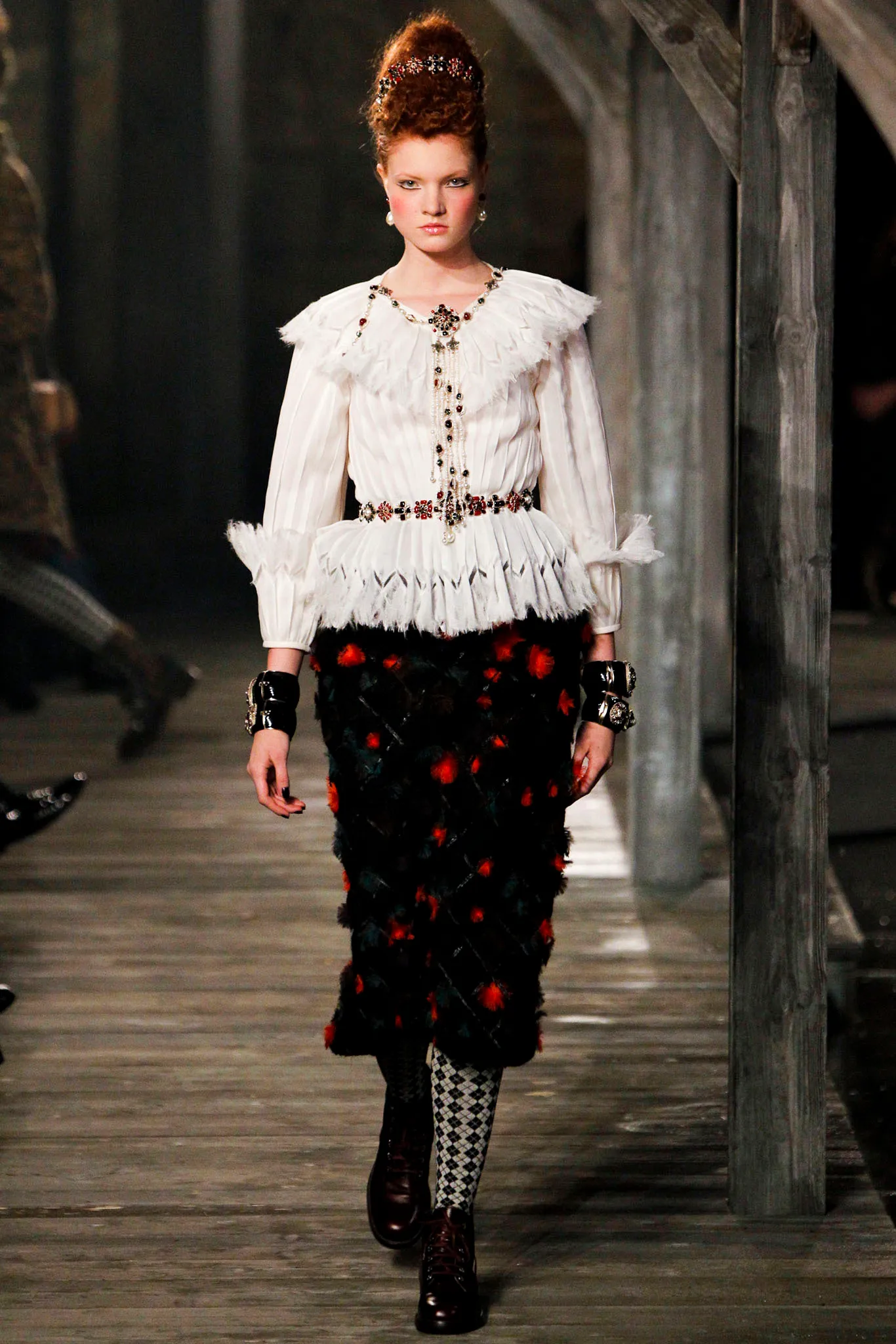Elizabethan style 26