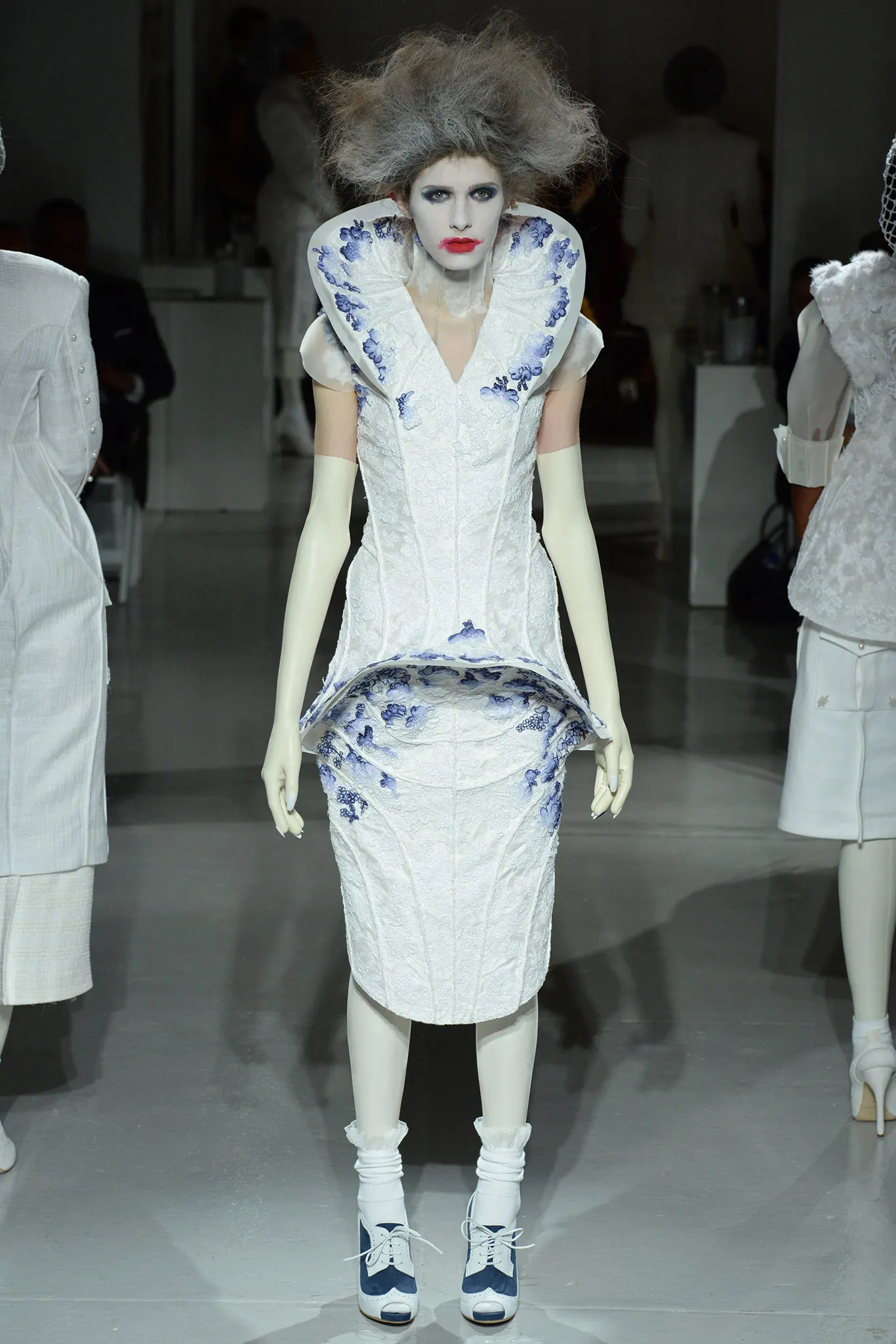 Elizabethan style 30
