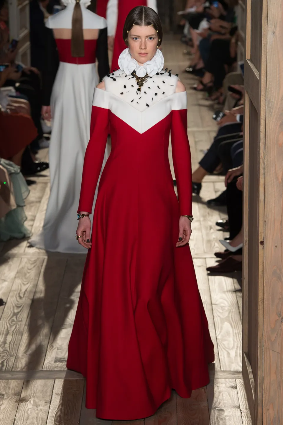 Elizabethan style 41
