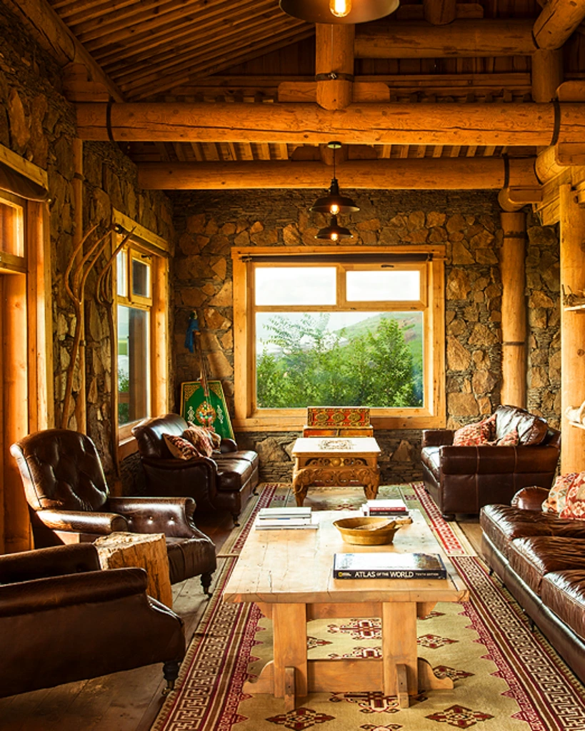 luxury stays in the Gobi Desert 3