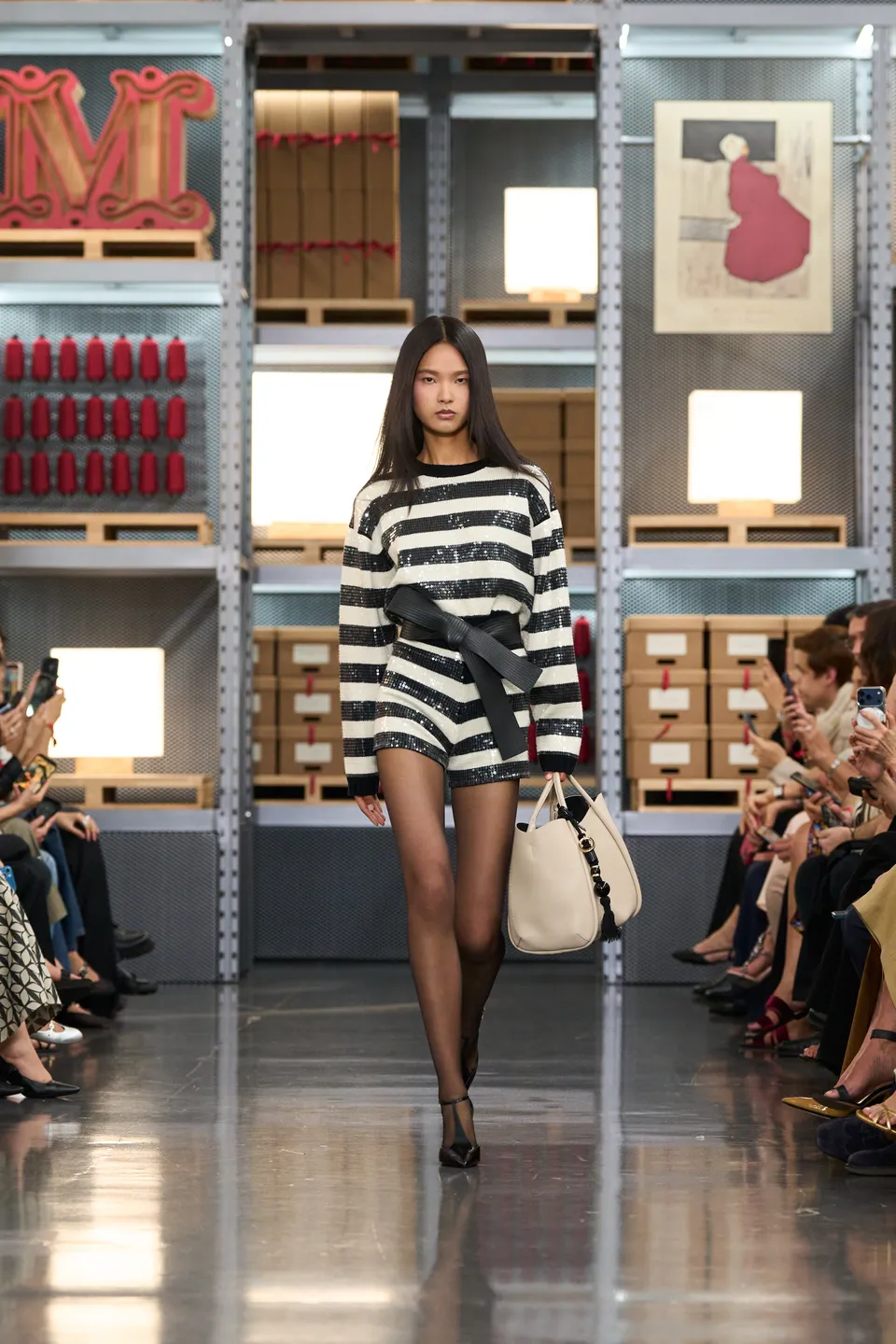 Max Mara Resort 2027 in Shanghai Was Ian Griffiths’ Cultural Test 5