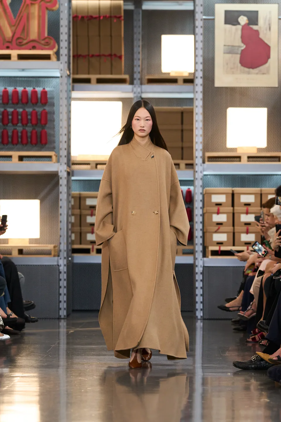 Max Mara Resort 2027 in Shanghai Was Ian Griffiths’ Cultural Test 20