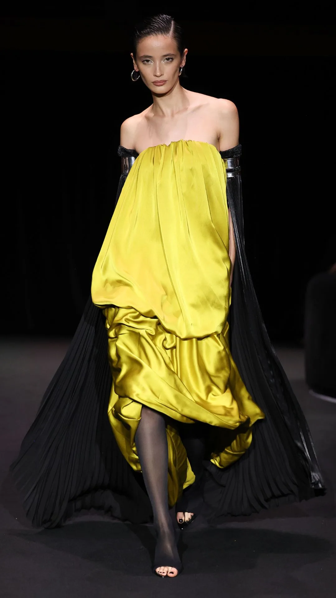 Australian Fashion Week 2026 Became Impossible To Forget 6