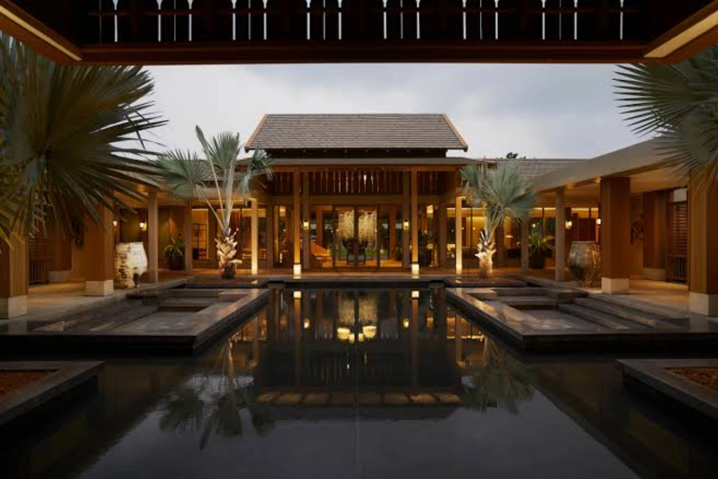 Luxury Wellness Retreats