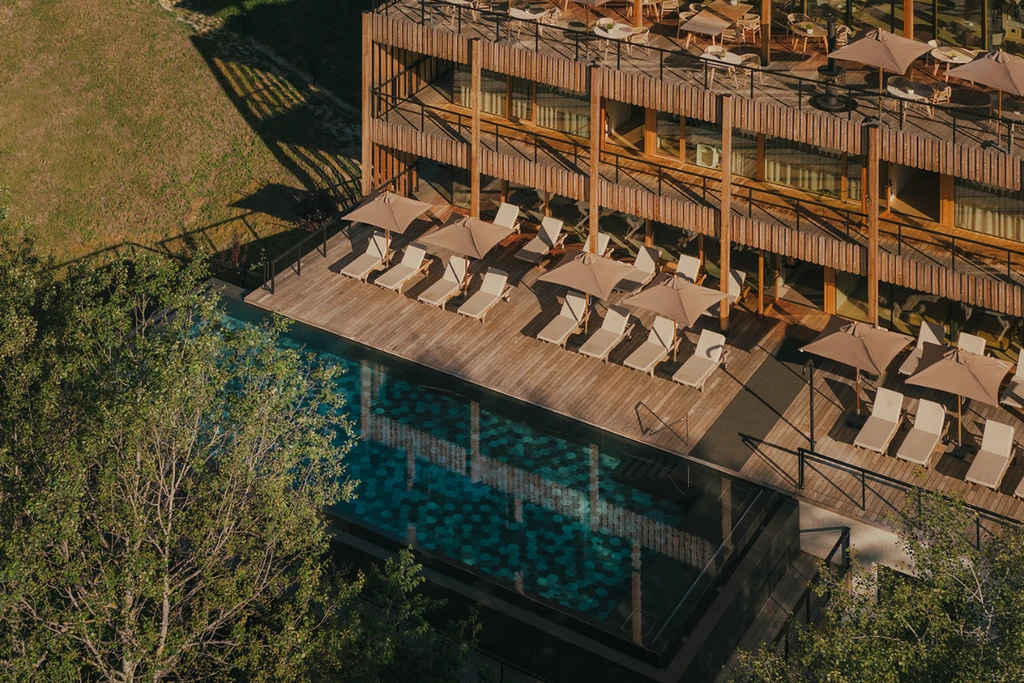 Luxury Wellness Retreats