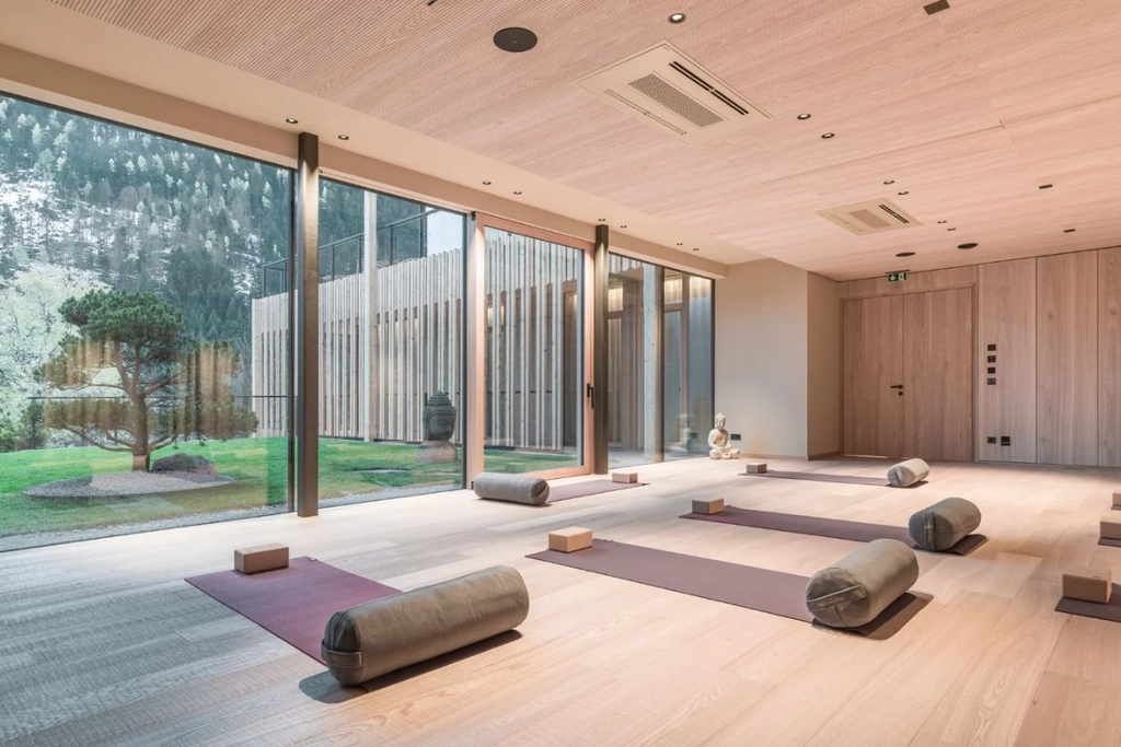 Luxury Wellness Retreats