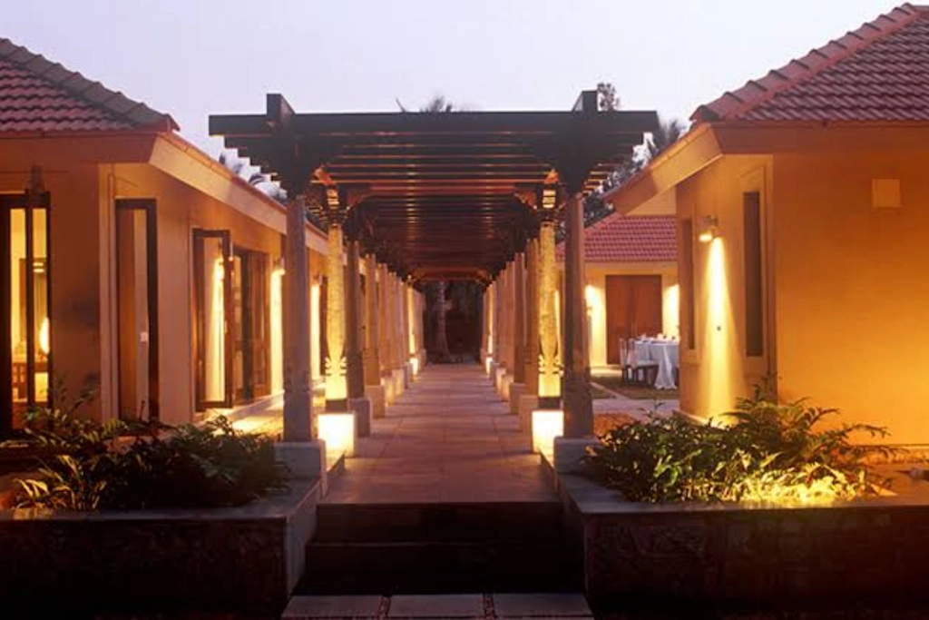 Luxury Wellness Retreats