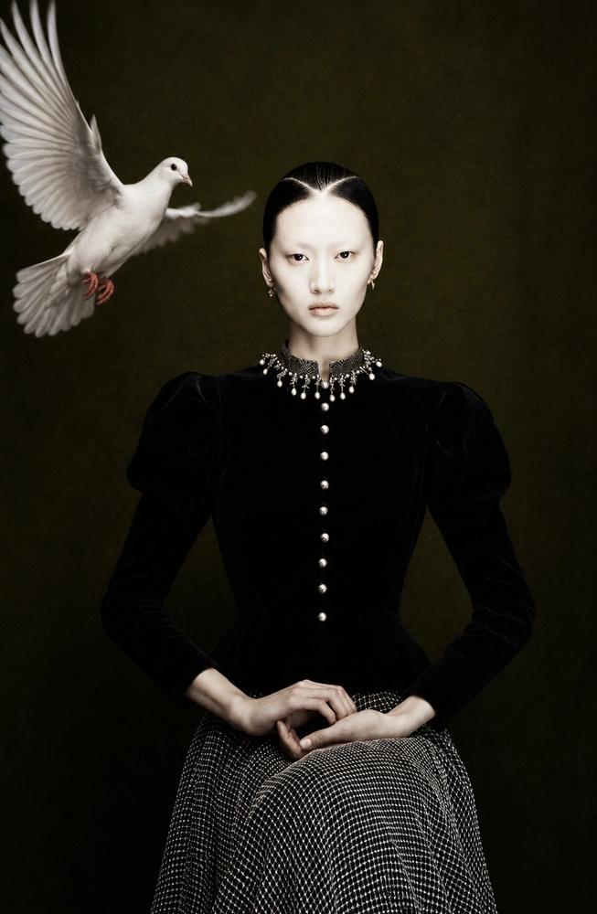 Victorian Style: The Eternal Roots of the Skeletal Divine Body 1