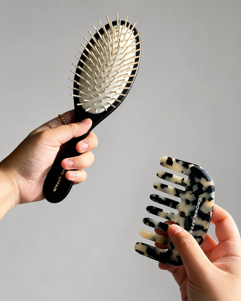 The Luxury Hairbrush Made Scalp Care Bougie 0