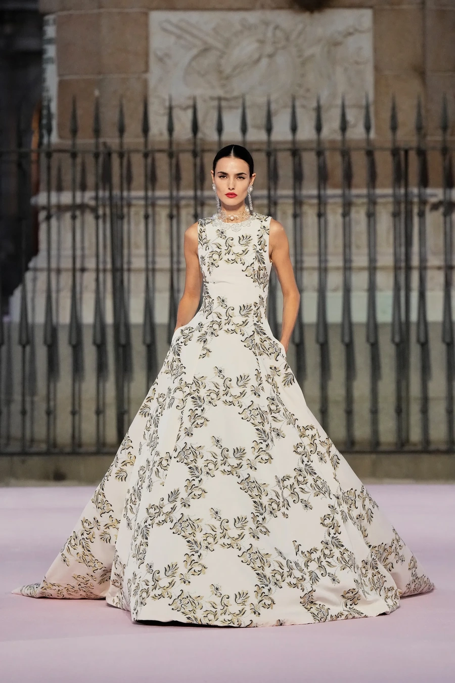 princess line runway 4