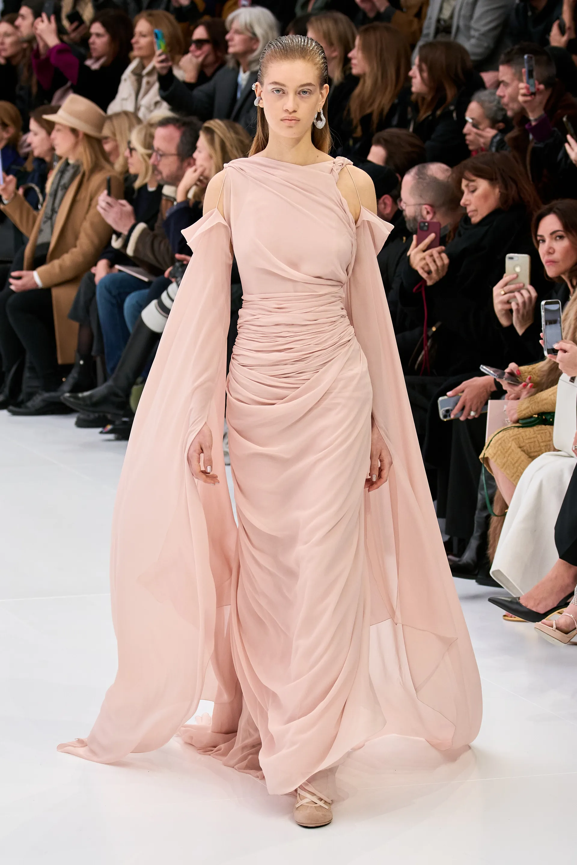 curved line runway 5