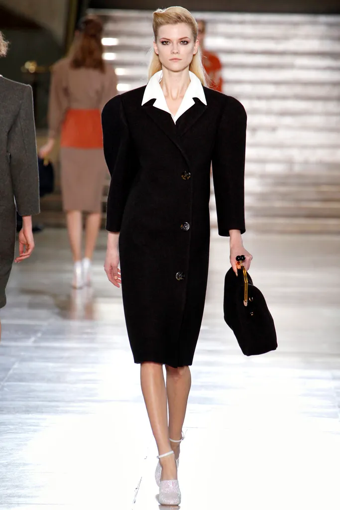 40s style runway 4