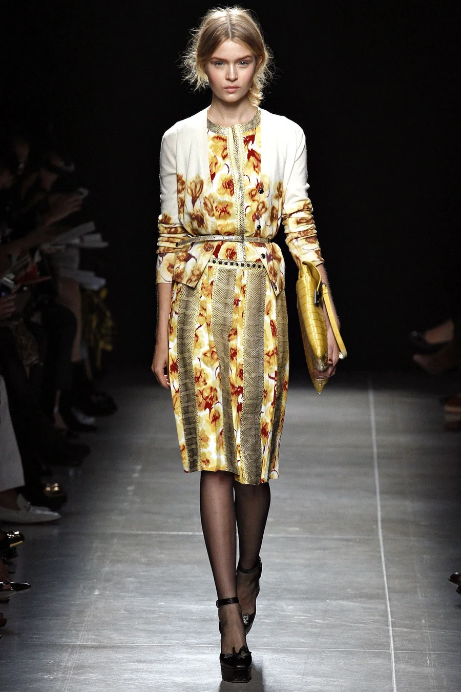 40s style runway 13