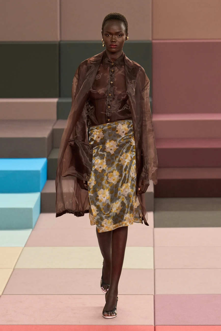 summer jacket runway 5