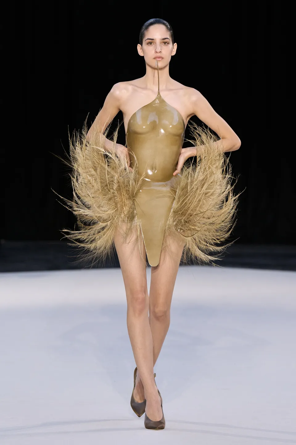 Mohammed Ashi Made the Ghosts Waltz Through Fall 2026 Couture 8