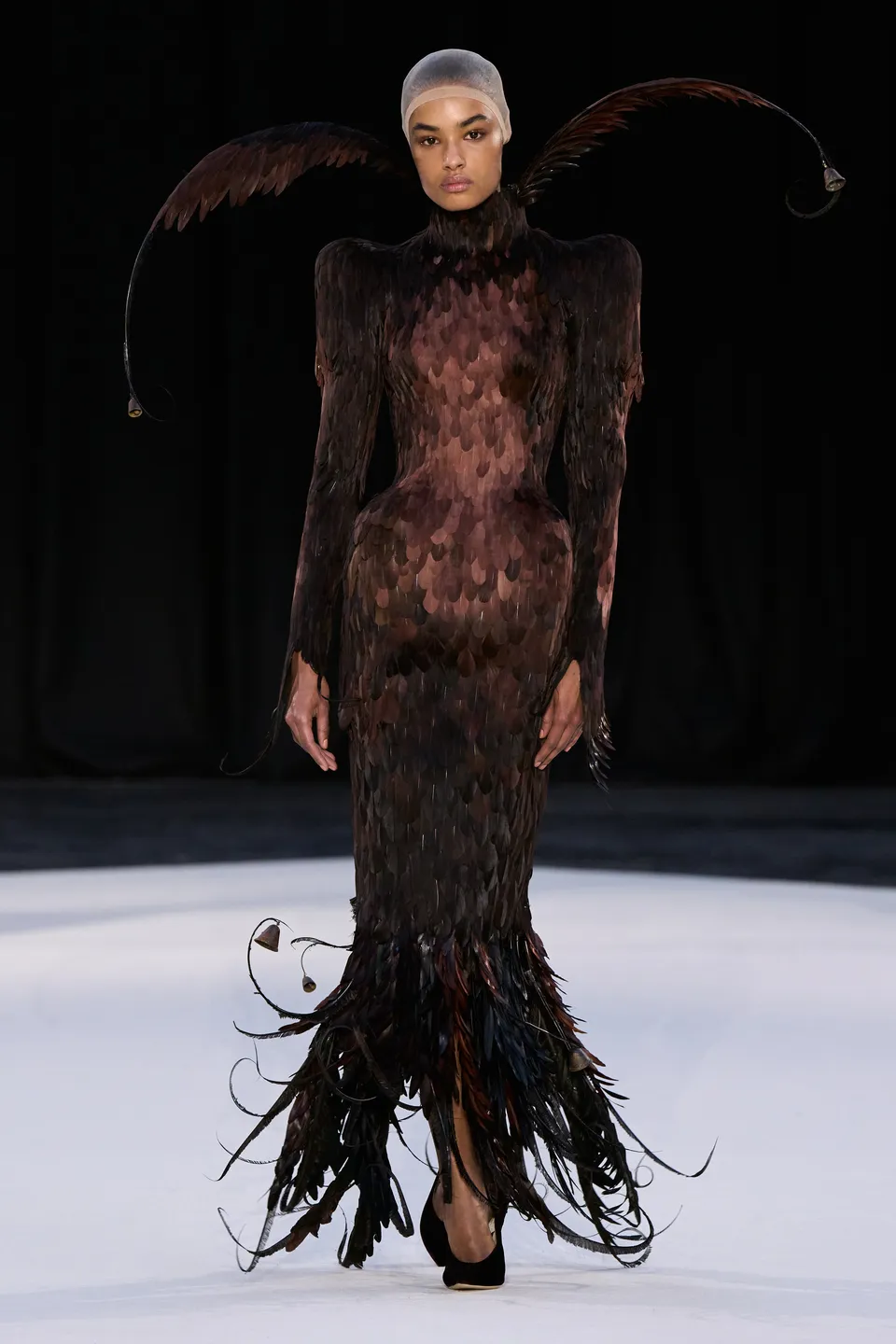 Mohammed Ashi Made the Ghosts Waltz Through Fall 2026 Couture 17