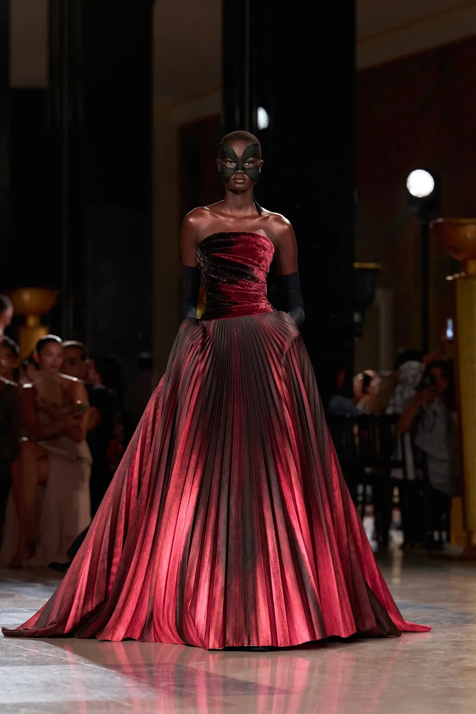 Elie Saab Fall 2026 Couture 15