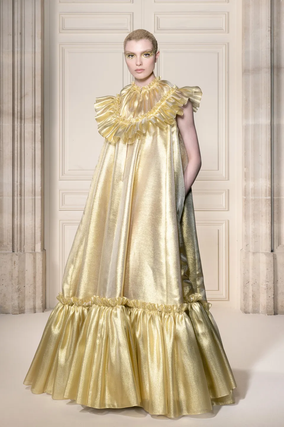 Viktor&Rolf Fall 2026 Couture 11