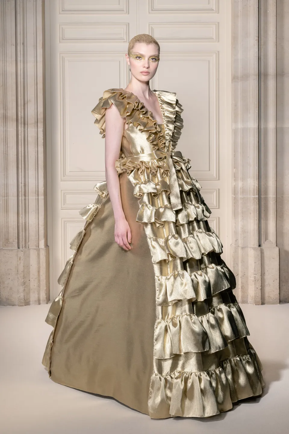 Viktor&Rolf Fall 2026 Couture 13