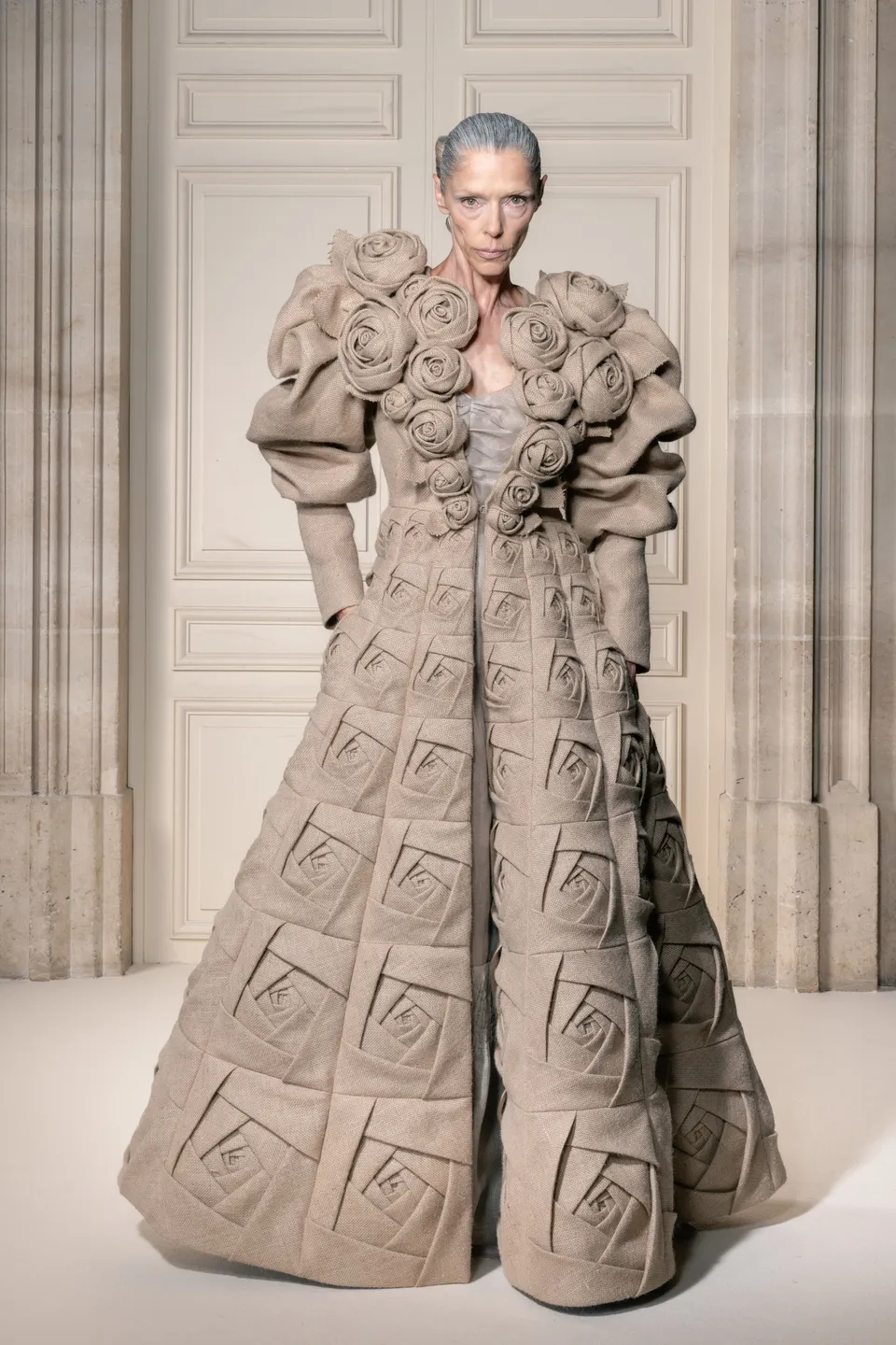 Viktor&Rolf Fall 2026 Couture 18