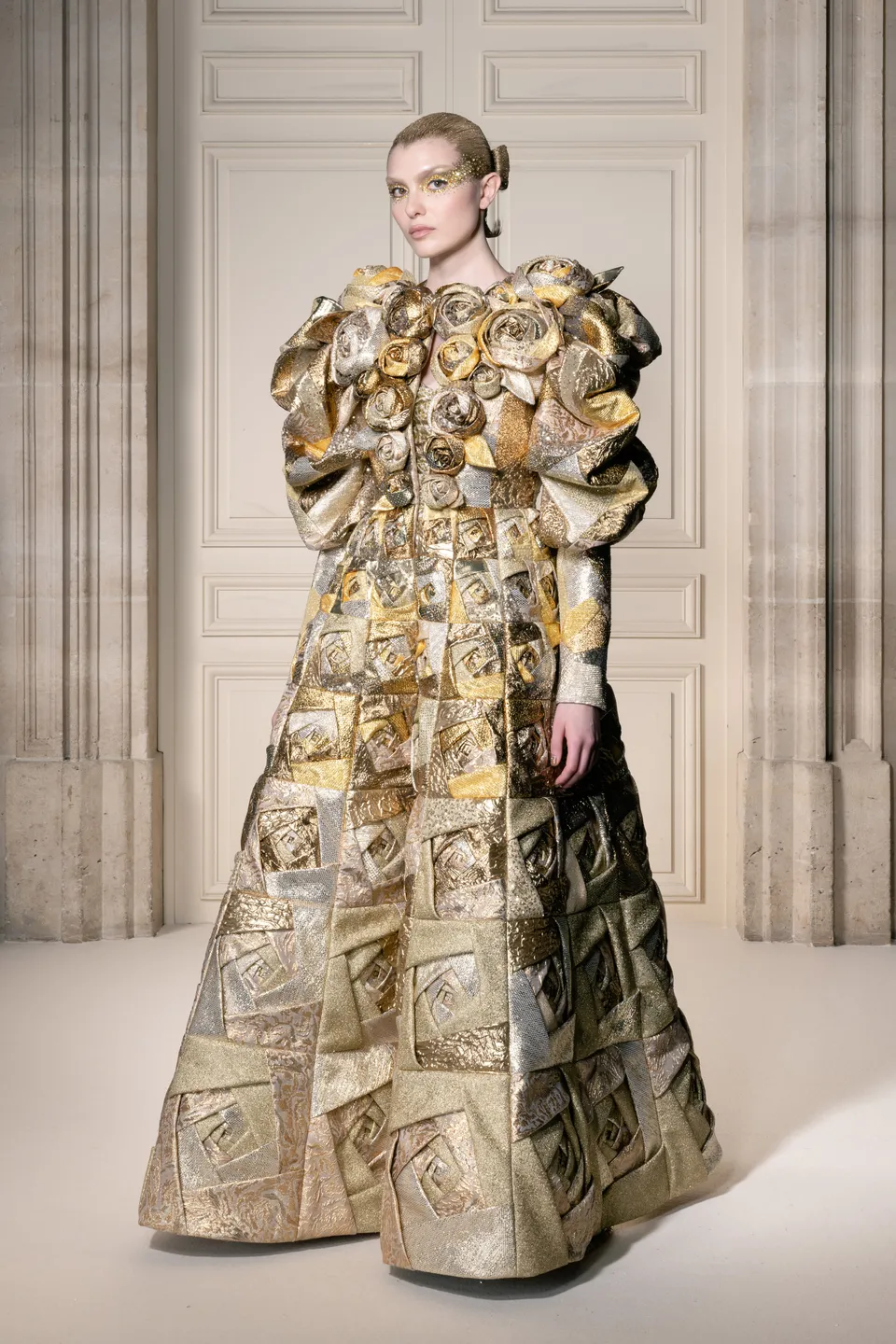 Viktor&Rolf Fall 2026 Couture 19