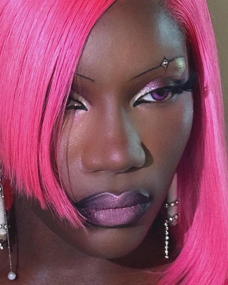 Color Outside the Lines With the Fantasy-Lip Art Trend 2