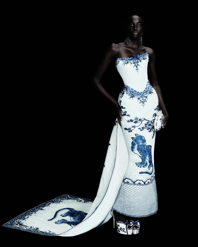 Who Answers When a Haute Couture Guest House Vanishes? 3
