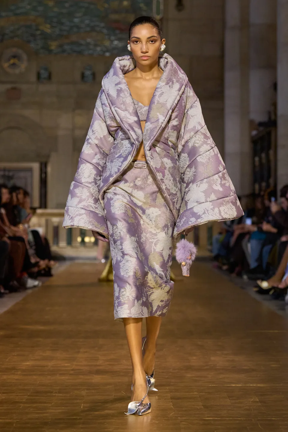 Why Quilted Fabric Holds a Unique Place in Fashion 8