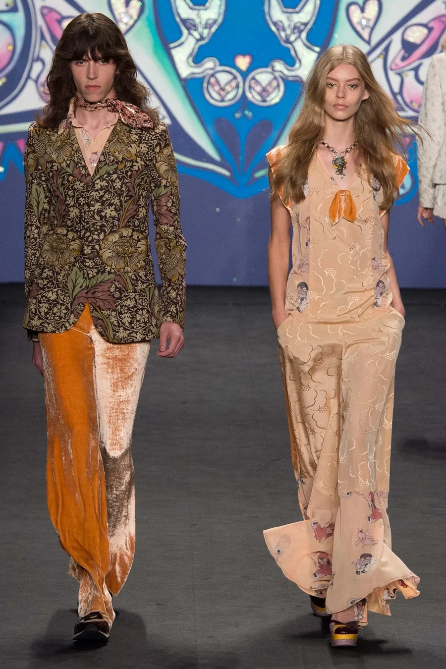 hippie style runway b