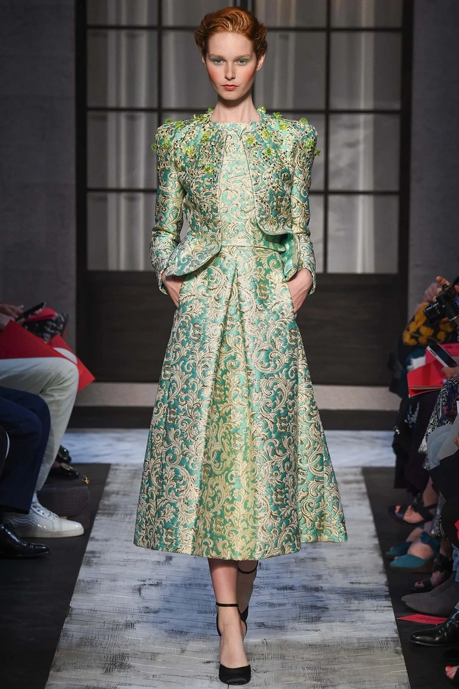 Brocade Fabric: A Regal Tapestry of Power and Tradition 17